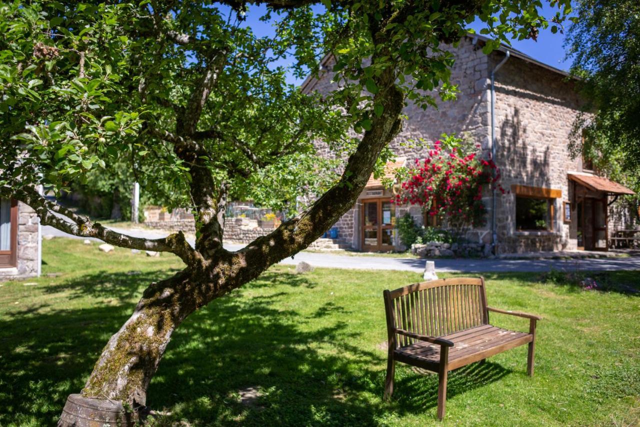 Les Soleils Bed & Breakfast Merinchal Exterior photo